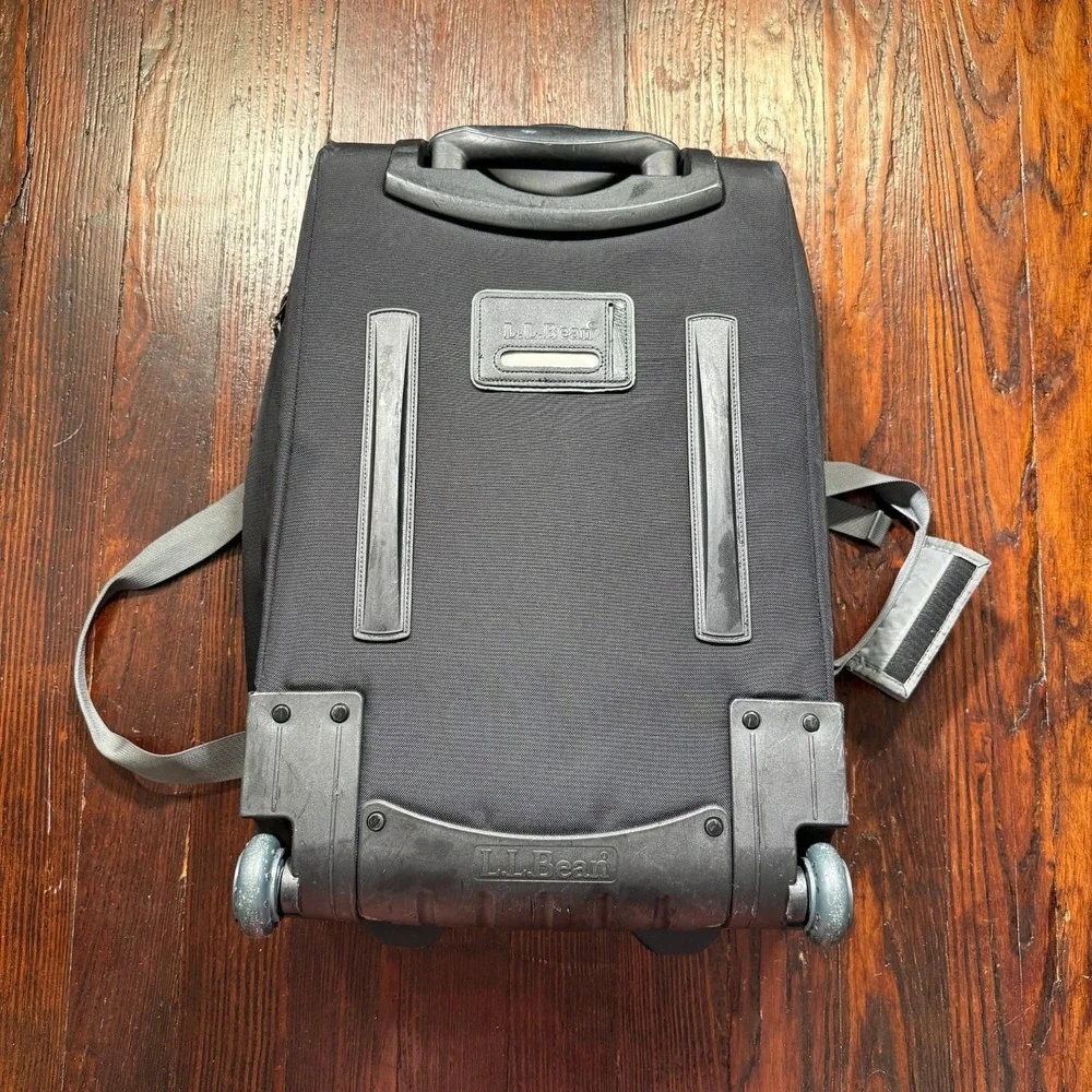 LL Bean Luggage Rolling Duffle Bag Wheeled Adventure Travel Black Gray